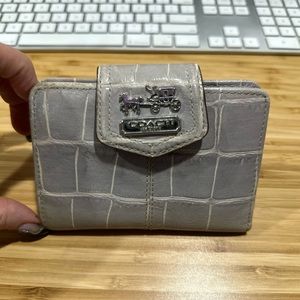 Vintage Grey Coach bi fold wallet